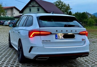 Škoda Octavia Combi vRS TDI 4x4 - 7