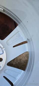 5x112,r16,7J,et48,originál VW -TOP stav - 7