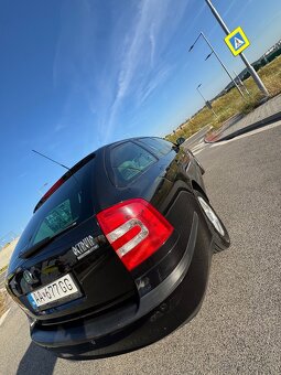Škoda Octavia 2 1.9 TDi DSG 77kw - 7