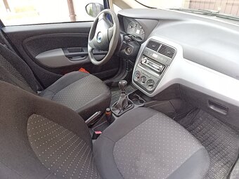 Predám Fiat Grande Punto 1.2 . - 7