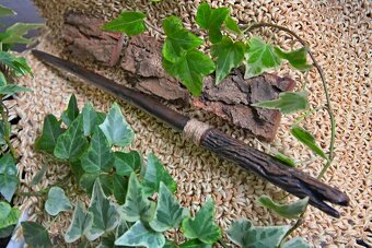 Vyrezávané prútiky. - 7