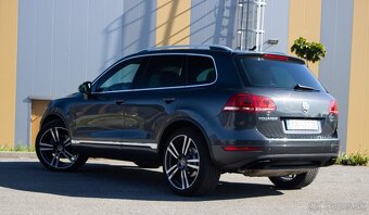 Volkswagen Touareg II 4.2 V8 TDI Premium, 250 kW, A8, 5d. - 7