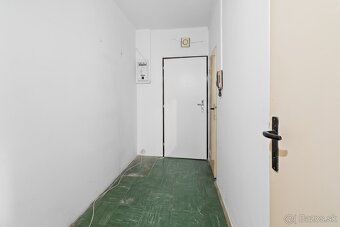 Pôvodný stav, skvelá dispozícia – 2-izbový byt s loggiami - 7