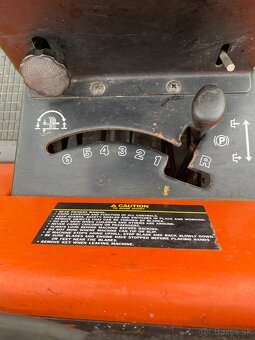 Záhradná traktorová kosačka Husqvarna LT960-12 - 7