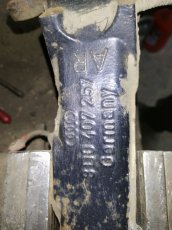 Otoč Passat B5,5 8D0407257 a 8D0407258 - 7