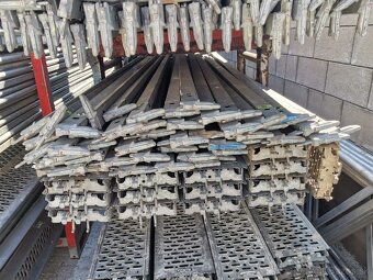 Predám modulové lešenie PERI UP - 7