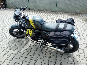 Moto Guzzi V7 cafe racer - 7
