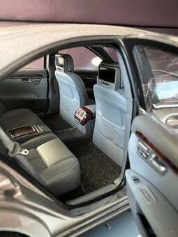 1:18 Autoart, Mercedes - 7