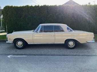 Mercedes Benz W111 - 7