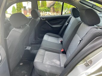 Škoda Octavia 1 1.6i - 7
