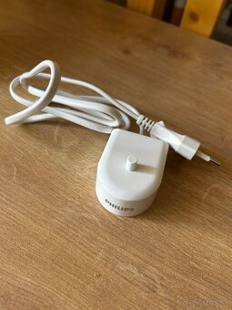 Philips Sonicare 5100 - nová - 7