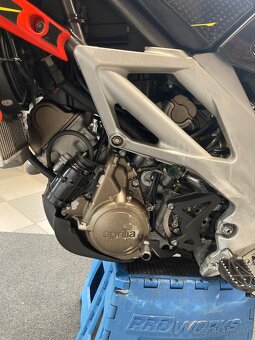 Aprilia SXV 450 Supermoto - 7