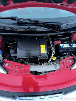 Peugeot 107 klíma, handsfree, kamery - 7