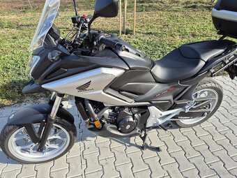 Honda NC750X DCT - 7