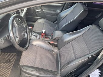 Predám/vymením OPEL VECTRA C1.9 110kw AT 6Q - 7