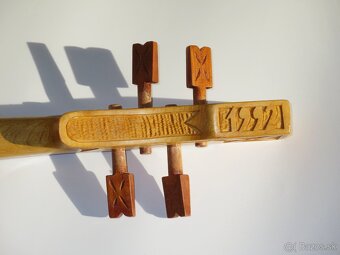 Korýtkové husle (rebec) - 7