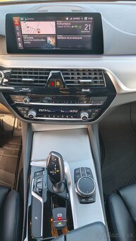 BMW 530d xDrive g31 - 7