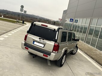 Jeep Commander 3.0 CRD 4x4 7 miestny - 7