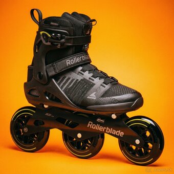 Korčule Rollerblade MACROBLADE 110 3WD - 280, black/lime - 7