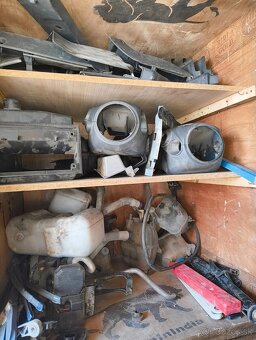 Predám náhradné diely rozpredám - 7