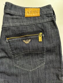 Dámske,kvalitné džínsy Giorgio ARMANI - veľkosť 32/32 - 7