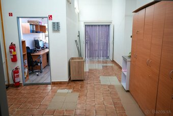 Obchodný priestor na prenájom v centre Lučenca - 7