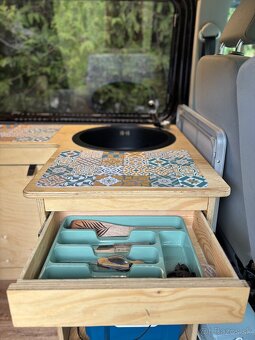 Obytna dodavka VW T5.1 - 7