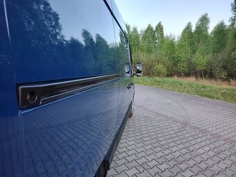 Predám zánovnú dodávku Renault Master - 7