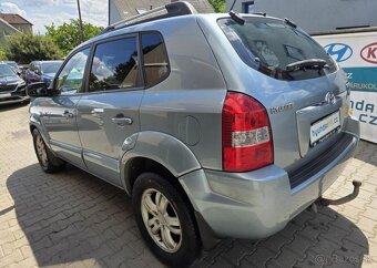 Hyundai Tucson 2.0-4x4-TAŽNÉ 1,6t-NÍZKÉ KM - 7