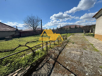 Znížená cenaPredám rodinný dom v obci Dvory nad Žitavou - 7
