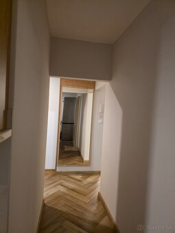 Prenajom 3-izboveho bytu na Okruznej ulici - 7