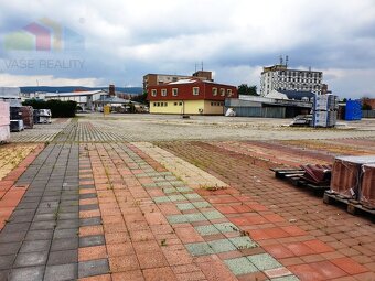  Na predaj priemyselný areál s výmerou 11 000 m² a montova - 7