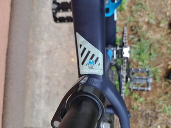 Predám horský bicykel B-Twin 27,5 M - 7