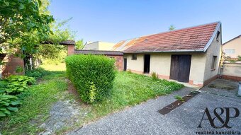 NA PREDAJ 4 IZB. RODINNÝ DOM S GARÁŽOU, POZEMOK 1056M2, ROVE - 7