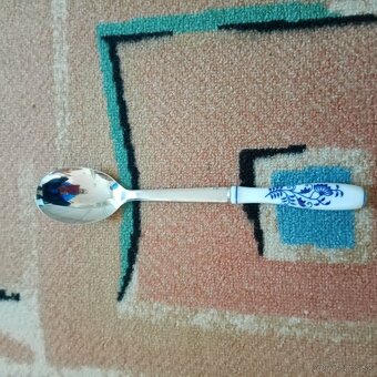 Stojan kuchynské náčinie cibuliak, súprava šálok zwb - 7