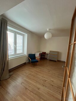 Prenájom 3-izbového bytu Nitra - staré mesto - 7