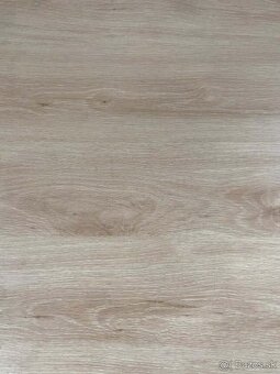 Jedálenský stôl - 7