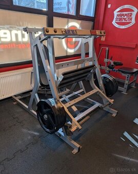 Hammer Strength - 7