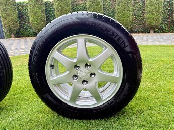 Komplet letnú sadu alu na Škoda,Vw,Seat - 5x100 195/65 R15. - 7