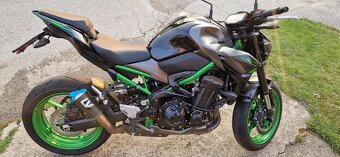 Kawasaki Z900 - 7