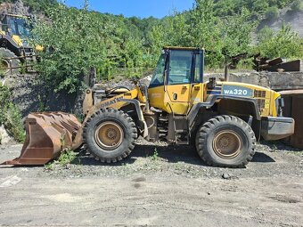 KOMATSU WA320-5 4X4 - 7