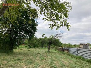 Rodiny dom  s dvoma stavebnymi parcelami s rozhlohou 2025 m² - 7