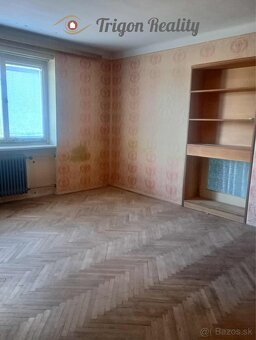 3 izbový (72 m2) tehlový byt I. sídlisko - 7