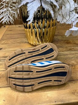Halové tenisky adidas veľ.38 - 7