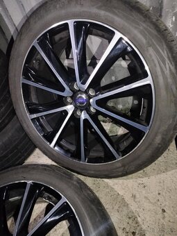 4ks alu disky orig. Volvo 5x108 R19 pneu 5mm 235 /45 r19 - 7