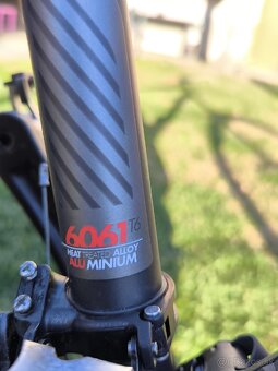 Horsky bicykel B-twin Rockrider st 540 XL - 7