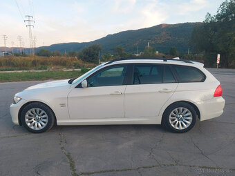 BMW Rad 3 Touring 320d xDrive A/T - 7