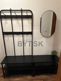 1izb. ALEXYHO UL.(Dúbravka) za 500 €/mes. vrátane E - 7
