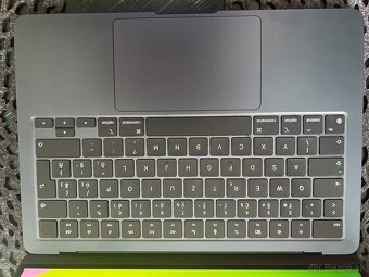 MacBook Air 2022 (M2) ako nový - 7