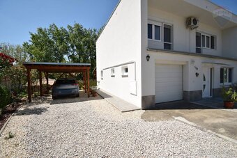 Na predaj 5 izbový dvojpodlažný rodinný dom, pozemok 700 m2 - 7